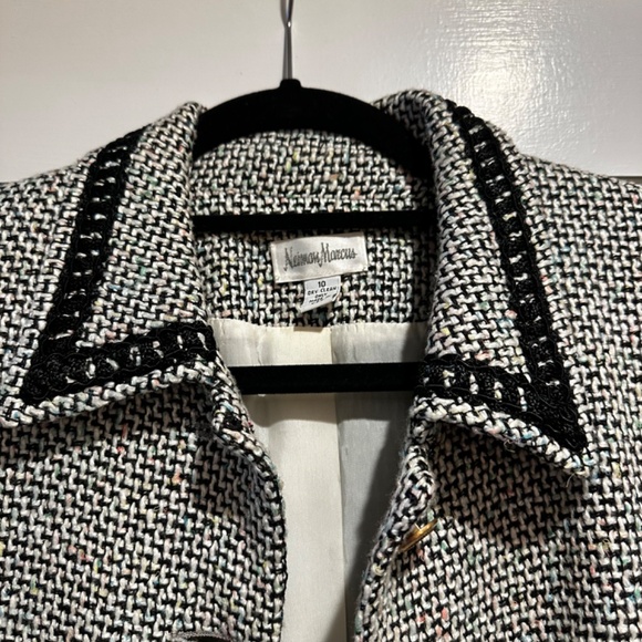 Neiman Marcus Blazer, Black & White, Size 10 - Picture 4 of 5